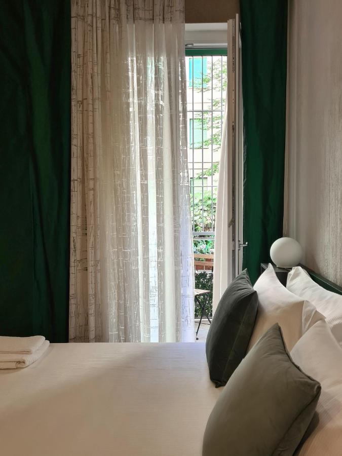 Serendipity Apartments - Montenapoleone Milano Eksteriør billede
